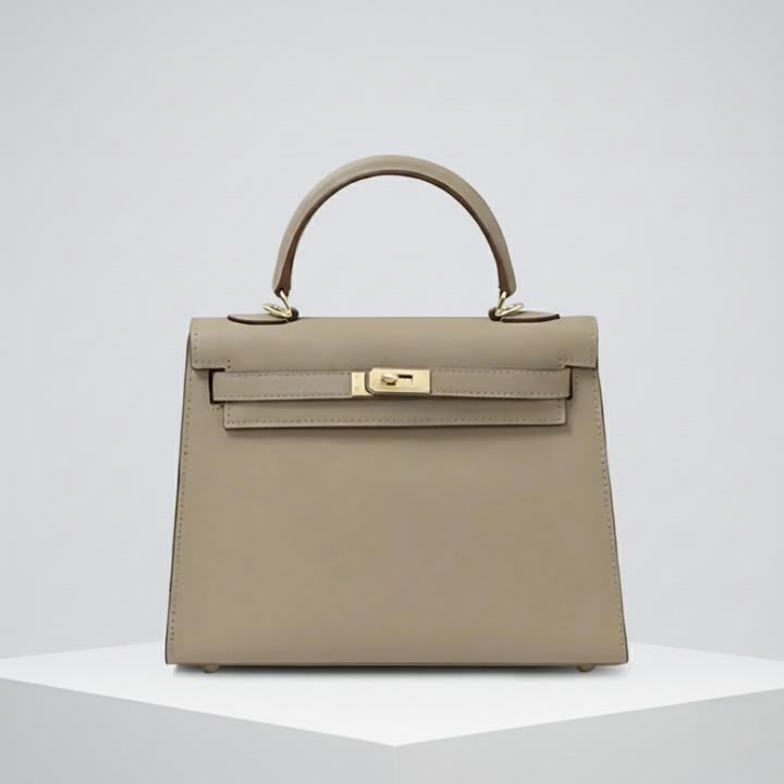 Parisian Heart - Elegant Handbag
