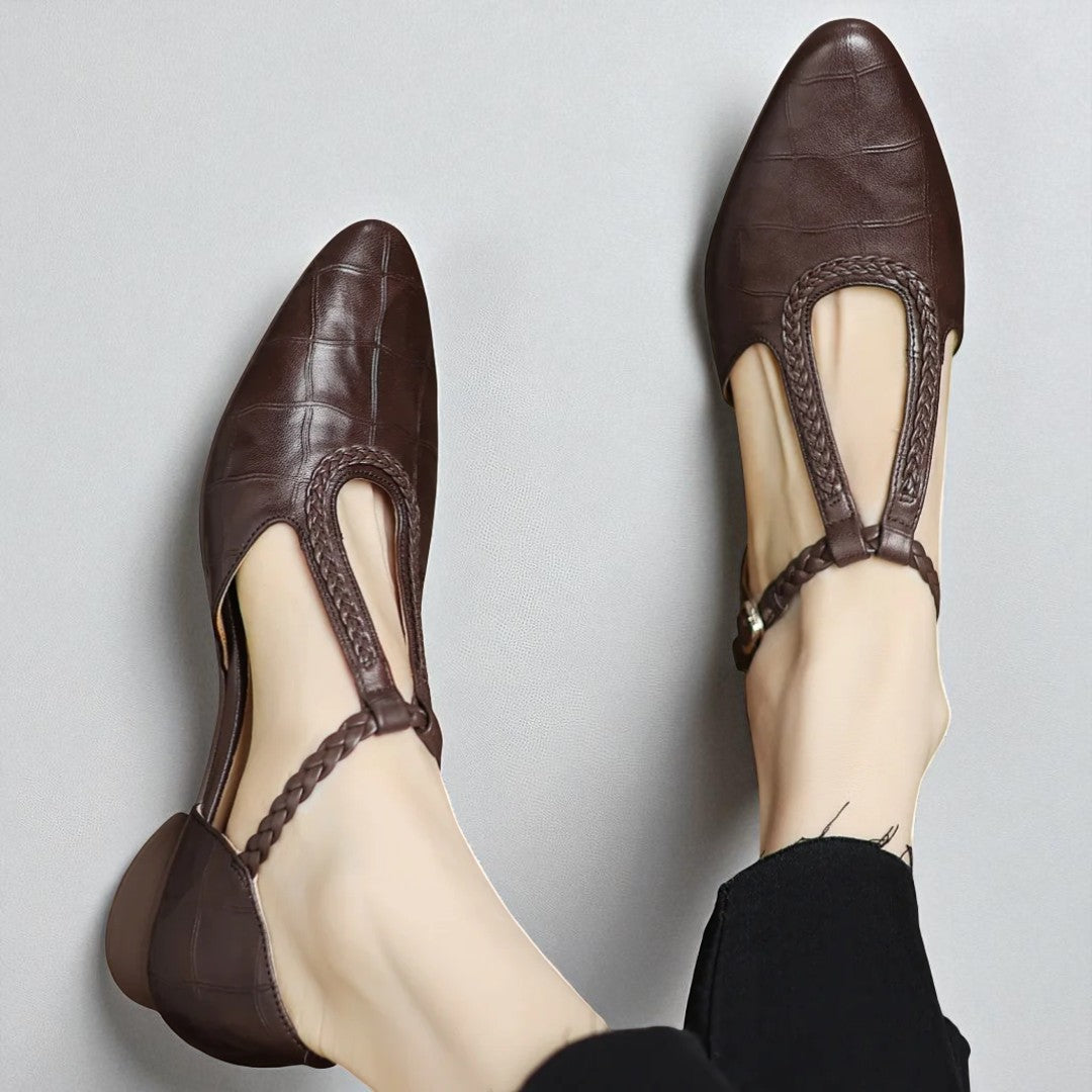 Kepa™ | Classic Orthopedic Flats
