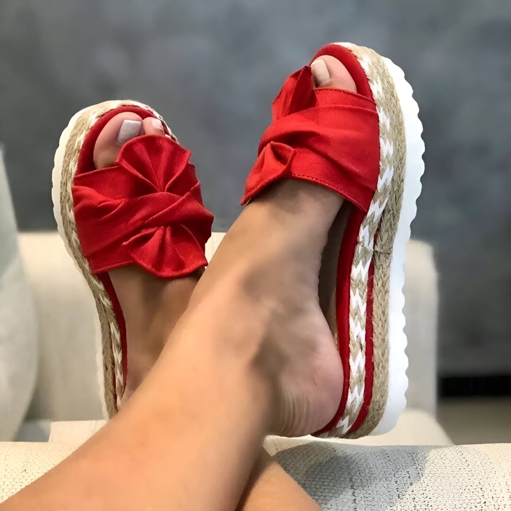Women's Fashion Sandals Designed for Comfort and Balance