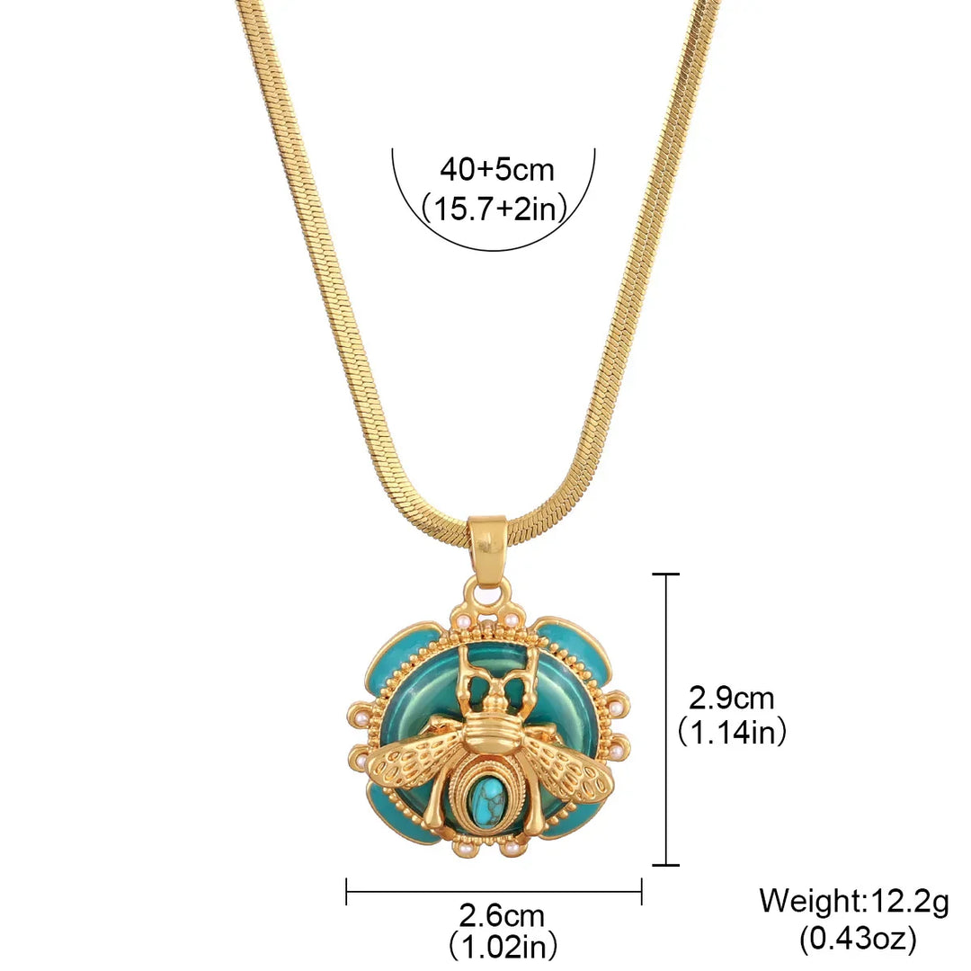 Chic Bee Pendant Necklace in Turquoise Gold