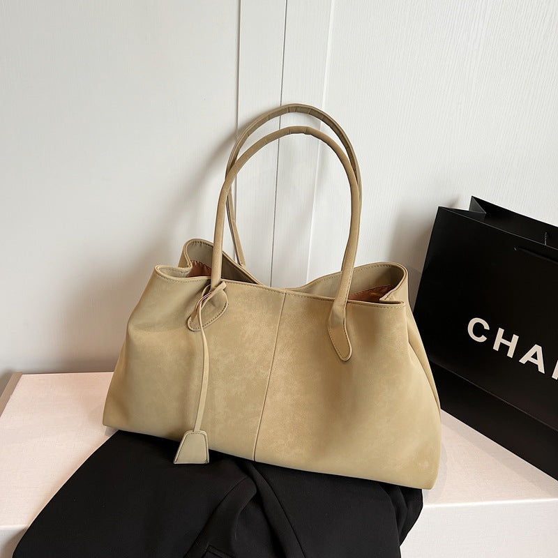 Vienna - Elegant Maxi Tote