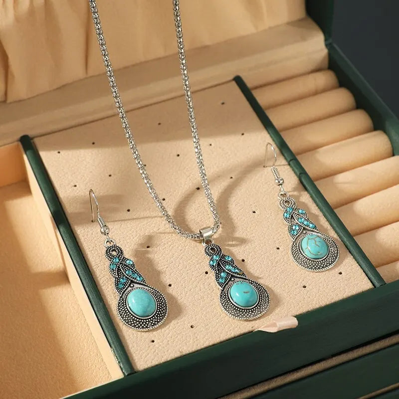 Vintage Turquoise Stone Jewelry Set