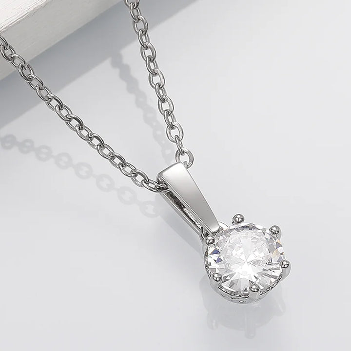 Classic Zirconium Pendant Necklace