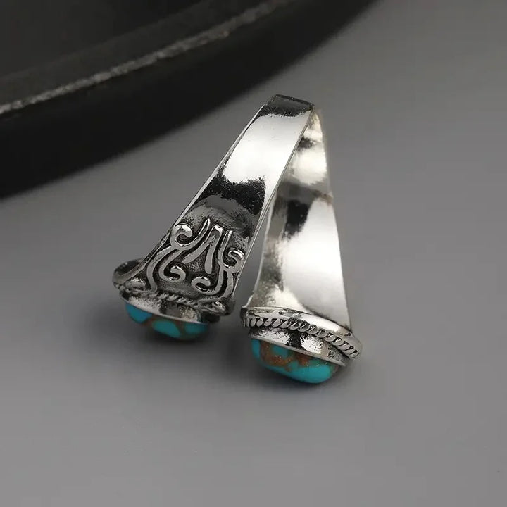 Elegant Vintage Cross Ring in Turquoise