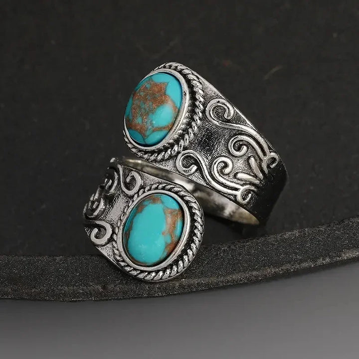 Elegant Vintage Cross Ring in Turquoise