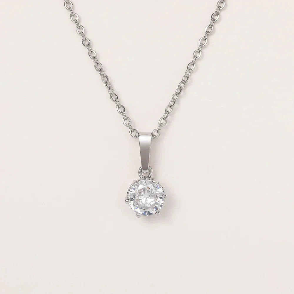 Classic Zirconium Pendant Necklace
