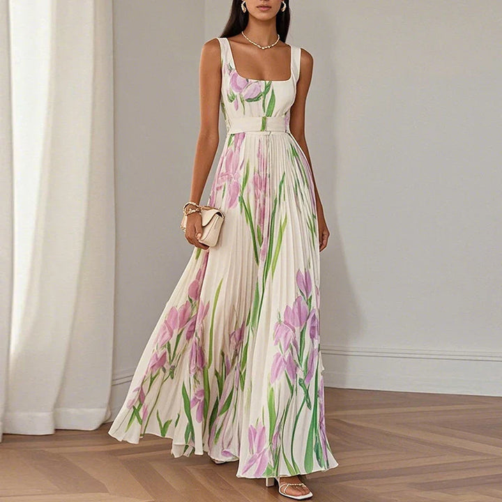 Evelisse | Pleated Floral Maxi Dress