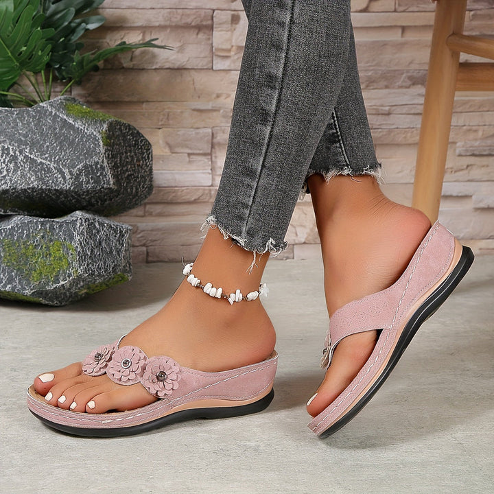 Liana™ | Comfort Bloom Sandal