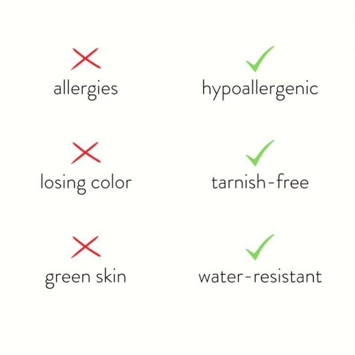 Elegant Necklace with Hanging Pearls