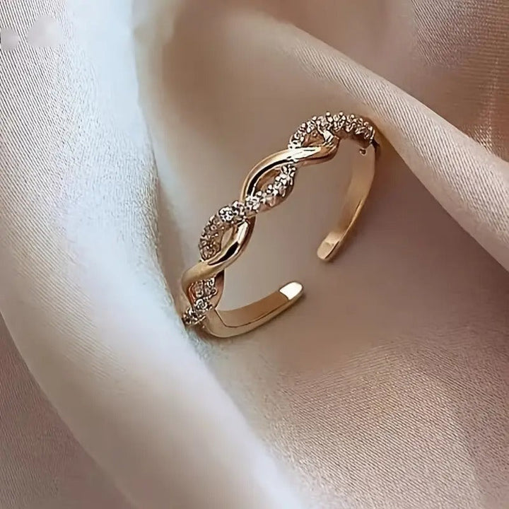 Twisted Elegance Ring