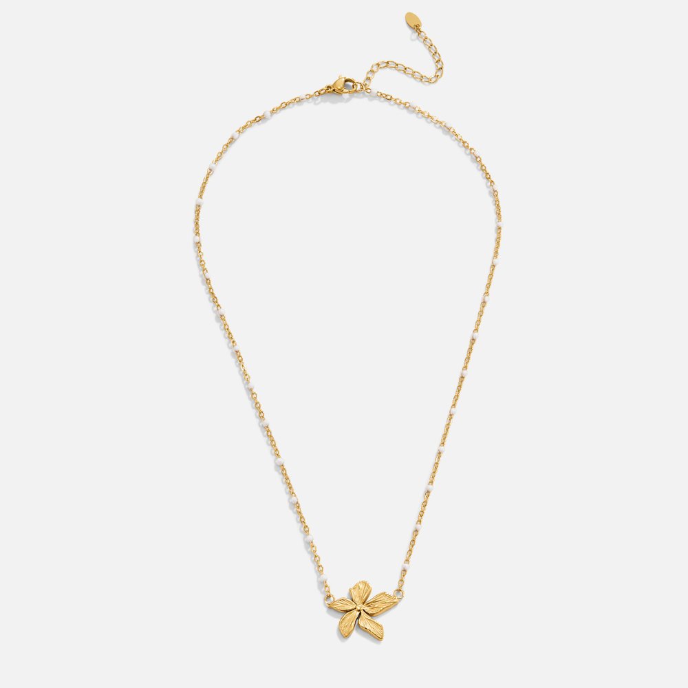 Elegant Gold Necklace with Flowers