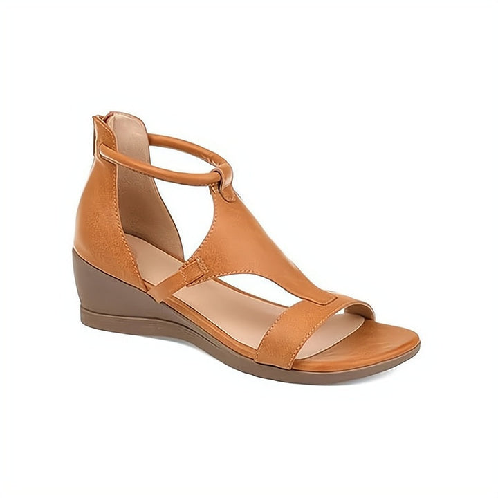 Chic Comfort – Women's Stylish Roman Sandals